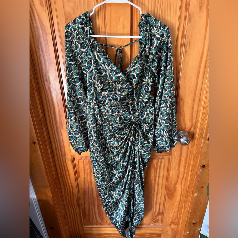 NWT SHEIN BAE Draped Collar Ruched Split Thigh Tie Back Satin Dress - Picture 5 of 9